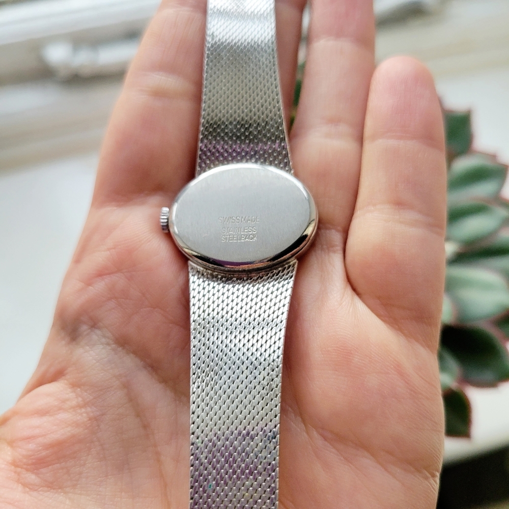 Swiss Mondaine 17 Jewels Silver Watch - Picture 13 of 13